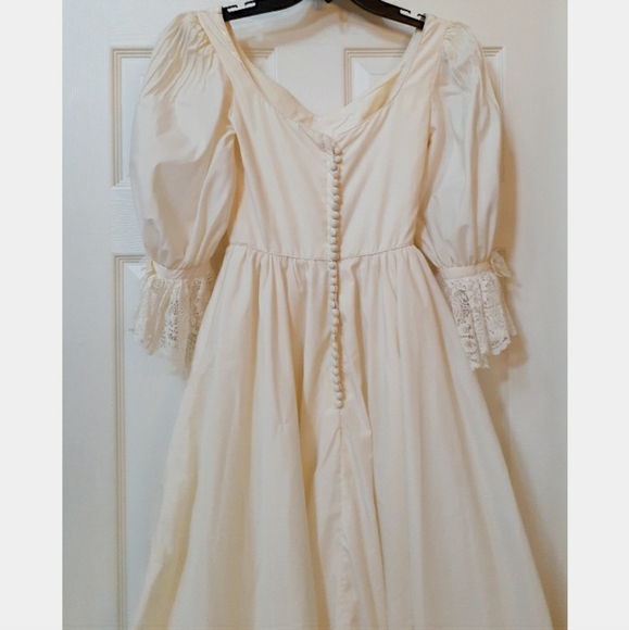ILGWU | Dresses | Ilgwu 97s Victorian Inspired Wedding Dress | Poshmark